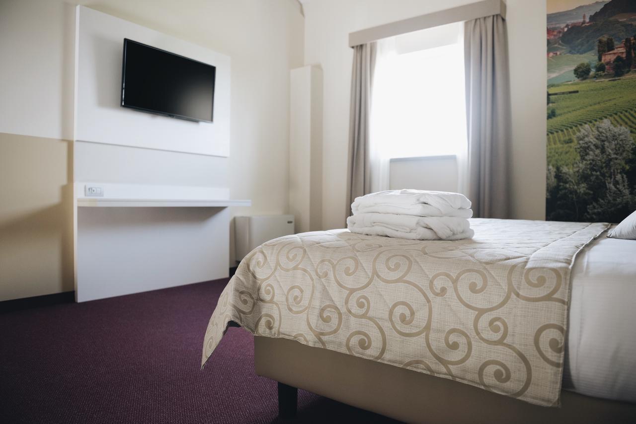 Cascina Speranza Hotel Riva presso Chieri Ngoại thất bức ảnh
